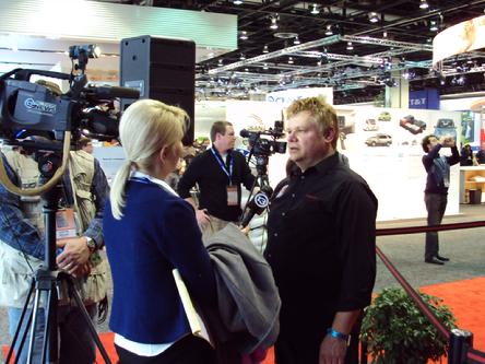 NAIAS 2010 Detroit Auto Show ABC TV interview Doug Pelmear HP2g 110mpg economy